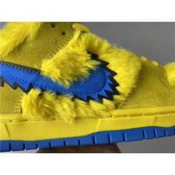 Grateful Dead x Dunk Low SB \'Yellow Bear\'