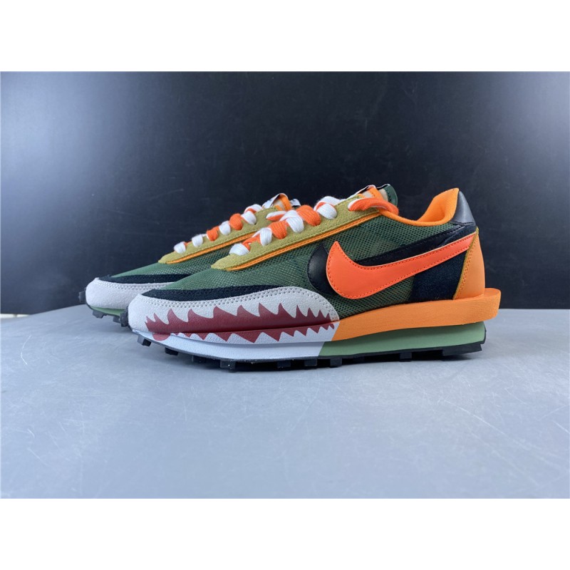 Sacai x Nike LVD Waffle Daybreak