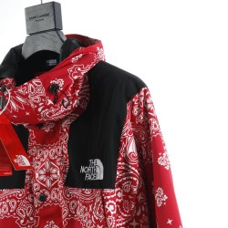 Supreme &amp; The North Face Bandana Jacket TNF