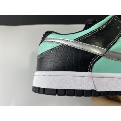 Nike Dunk SB Low Diamond Supply Co. \"Tiffany\"