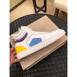 0ff white sneaker