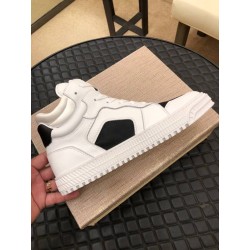 0ff white sneaker