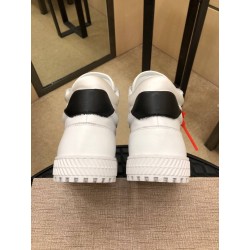 0ff white sneaker