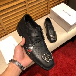 BLG leather shoes