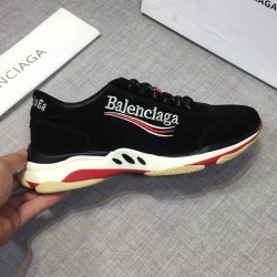 BLG  sneaker