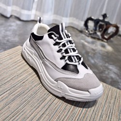 BLG  sneaker