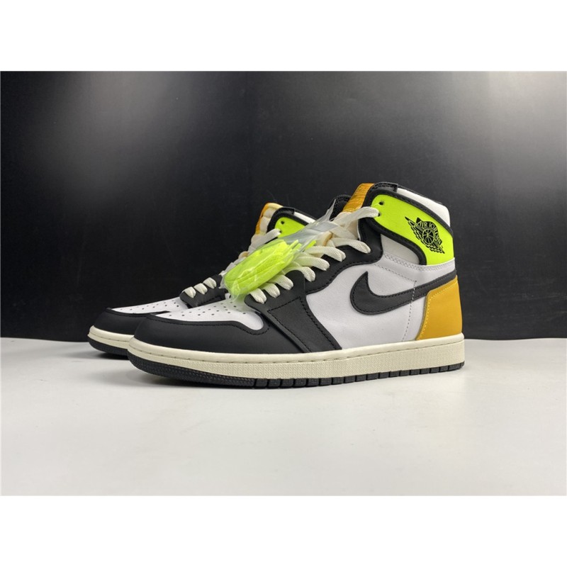 Air Jordan 1 High OG  University Gold (555088-118 )