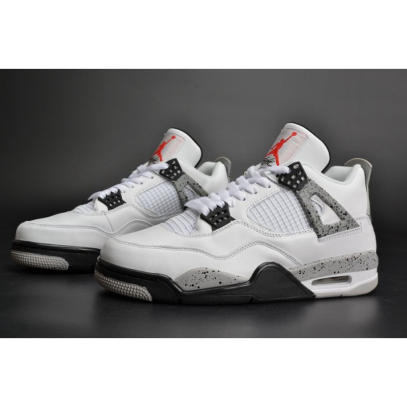 AIR JORDAN 4 OG \"WHITE CEMENT\" 840606-192