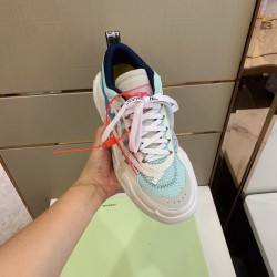 0ff white Sneaker