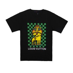 L*V* T-shirt