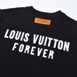 L*V* T-shirt